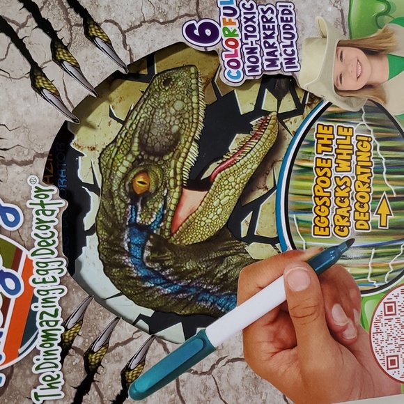 DinoMazing Egg Decorator with 2 Additional Dino Eggs - Picture 2 of 14